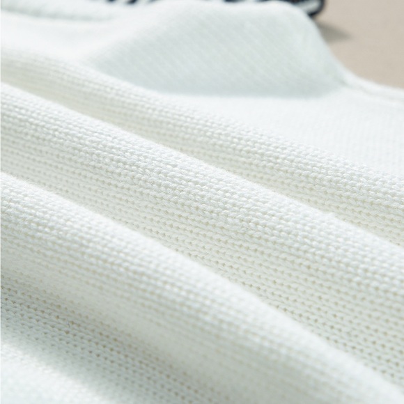 Stylish White and Black Women's Sweater - Picture 4 of 6